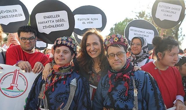 Karşıyaka'da hayata engel yok!