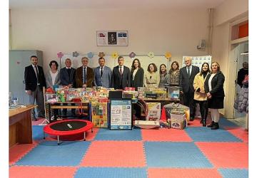 Tohum Otizm Vakfı ve İstanbul Özel Saint-Joseph Fransız Lisesi'nin Desteğiyle Ataşehir'de Özel Eğitim Sınıfı Yenilendi