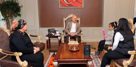 Vali Varol, vatandaşların sorunlarını dinledi