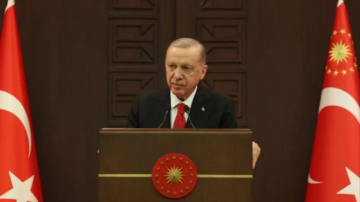 Cumhurbaşkanı Erdoğan: ‘Gençlerin omuz vermediği bir mücadele zafere ulaşamaz’