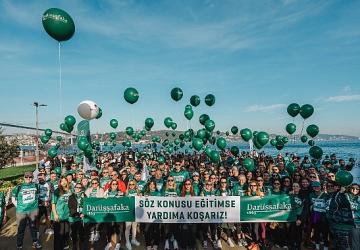 Darüşşafakalı İnci Naz Sönmez, Kardeşleri İçin Zirveye Koştu