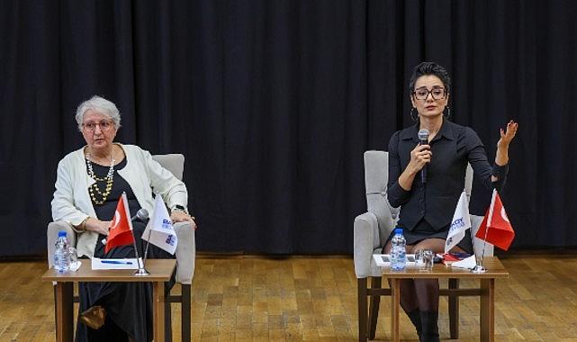 Şule Aydın ile “Tımarhaneden Haber Var" Bakırköy'deydi