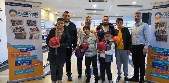 Bilgievleri'nden baba-oğul bowling turnuvası