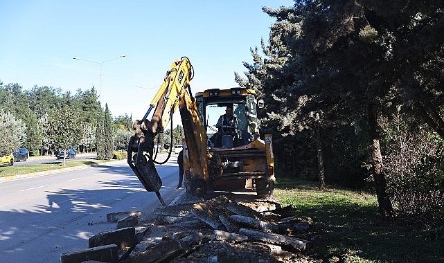 Büyükşehir Belediyesi'nden Kardeş Kentler Caddesi'nde çalışma