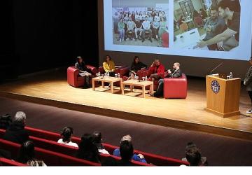 Sanat ve Tasarım Fakültesi, Mentörlerle Öğrencileri Bir Araya Getiren Etkinliğe Ev Sahipliği Yaptı