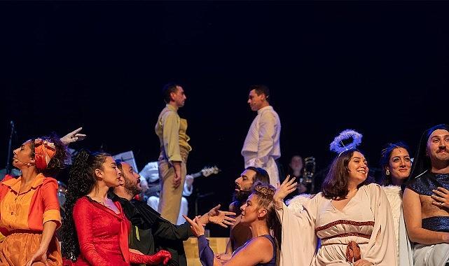 Nilüfer Belediyesi Kent Tiyatrosu “Lüküs Hayat" Oyunuyla İstanbul Seyircisine Konuk Oluyor