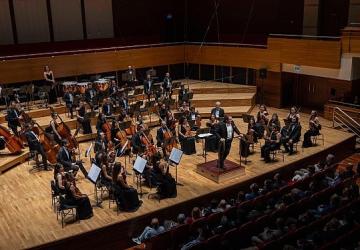 İzmir'de unutulmayacak bir klasik müzik gecesi