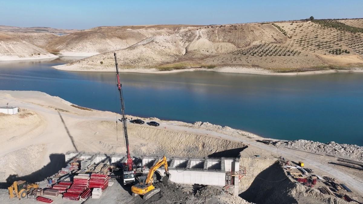 Adıyaman’da 5 bin 860 dekarlık arazi ‘Bebek-1 Projesi’yle sulu tarıma kavuşacak