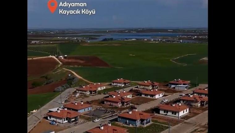 Adıyaman İl Özel İdaresi Kayacık Köyü’nde çevre düzenleme çalışmalarını tamamladı - Videolu Haber