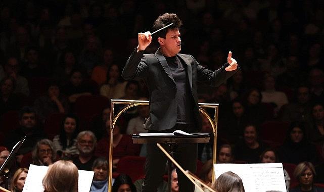 İzmir Oda Orkestrası dünyaca ünlü sanatçılarla sahne aldı