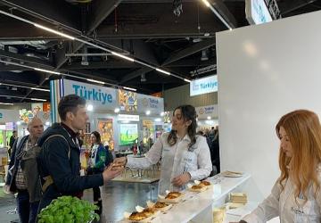 Türk organik sektörü dünyanın en büyük organik fuarına 41 firmayla katıldı