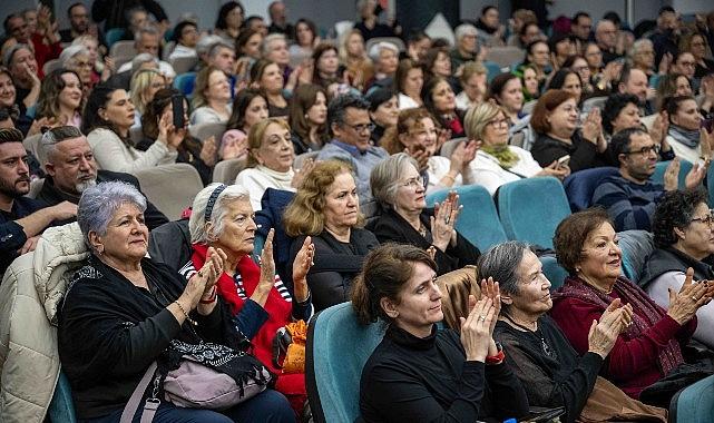 Müzikle laik Cumhuriyet vurgusu