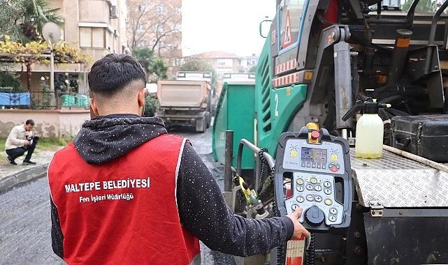 Maltepe'de Asfalt Seferberliği Sürüyor