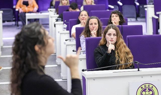 Buca Belediyesi'nden engelsiz hizmet için önemli adım; Belediye personeline işaret dili eğitimi