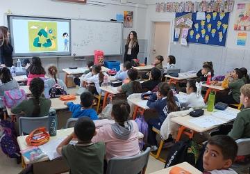 Kemer Belediyesi okullarda 'Sıfır Atık' eğitimi veriyor