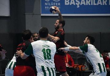 Nilüfer Belediyespor hentbolda farklı kazandı