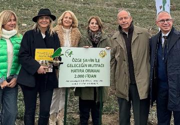 Bazı kitaplar geleceğe yazılır