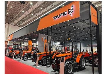 TAFE Traktör, İzmir Tarım Fuarı'nda yeni bahçe ve meyve traktörlerini sergiliyor