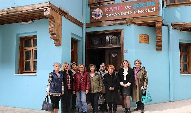 Dayanışma Merkezi'nde Kadın Hakları Konuşuldu