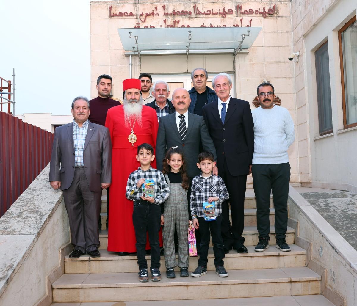 Adıyaman Valisi Osman Varol Noel Bayramı dolayısıyla Süryani Kadim Metropolitliğine Ziyarette Bulundu