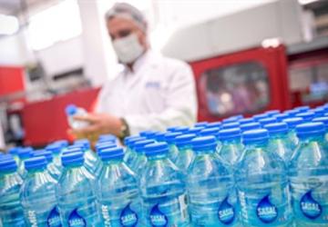 Şaşal'da her ay İzmir'in nüfusu kadar su şişeleniyor