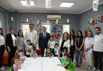 Nilüfer Belediyesi çocukların süt tüketimini destekliyor