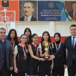 Kahta Gençlik SK, U-18 Kızlar Basketbol İl Birincisi oldu