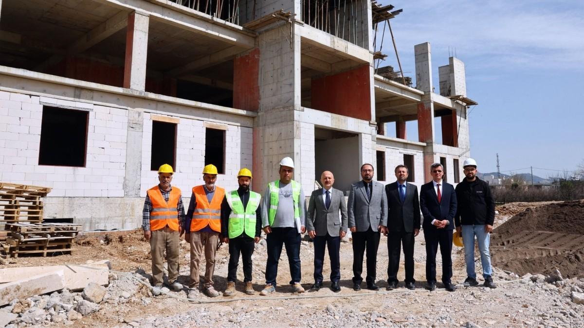 Vali Varol, Adıyaman İl Müftülüğü hizmet binasını inceledi