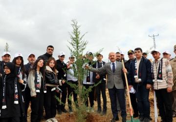 Adıyaman’da şehitler anısına 150 fidan dikildi