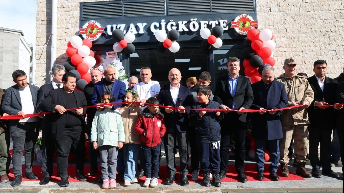 Adıyaman Atatürk Bulvarı Rezerv Alanı’nda Uzay Çiğköfte işletmesi açıldı