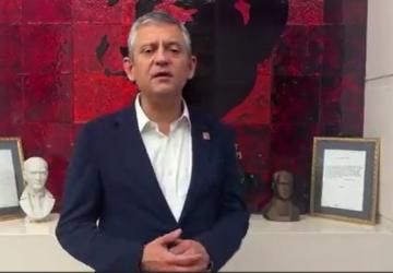 CHP Genel Merkezi’ne polis müdahalesi: Özgür Özel Meclis'e yürüyor - Videolu Haber