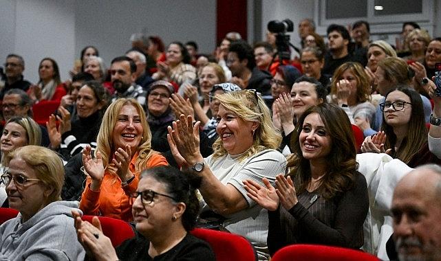 Dayanışmanın Türküsü Bornova'da Yükseldi
