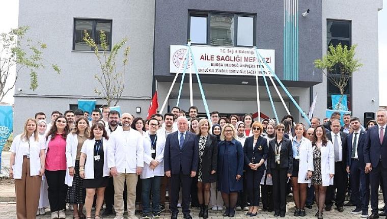 Nilüfer'de çifte açılış
