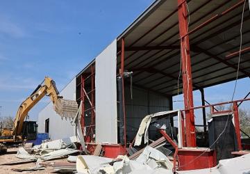 Nilüfer'de 2 günde 4 yıkım