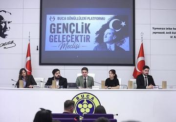 Gençler Buca'da geleceği konuştu