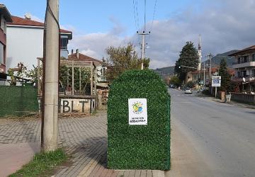 Geyve Belediyesi'nden Konteynere Yeşil Dokunuş