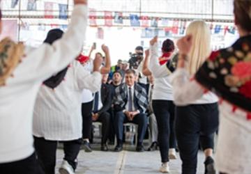 Başkan Tugay, Menemen “Cumhuriyet Her Yerde" kutlamalarına katıldı