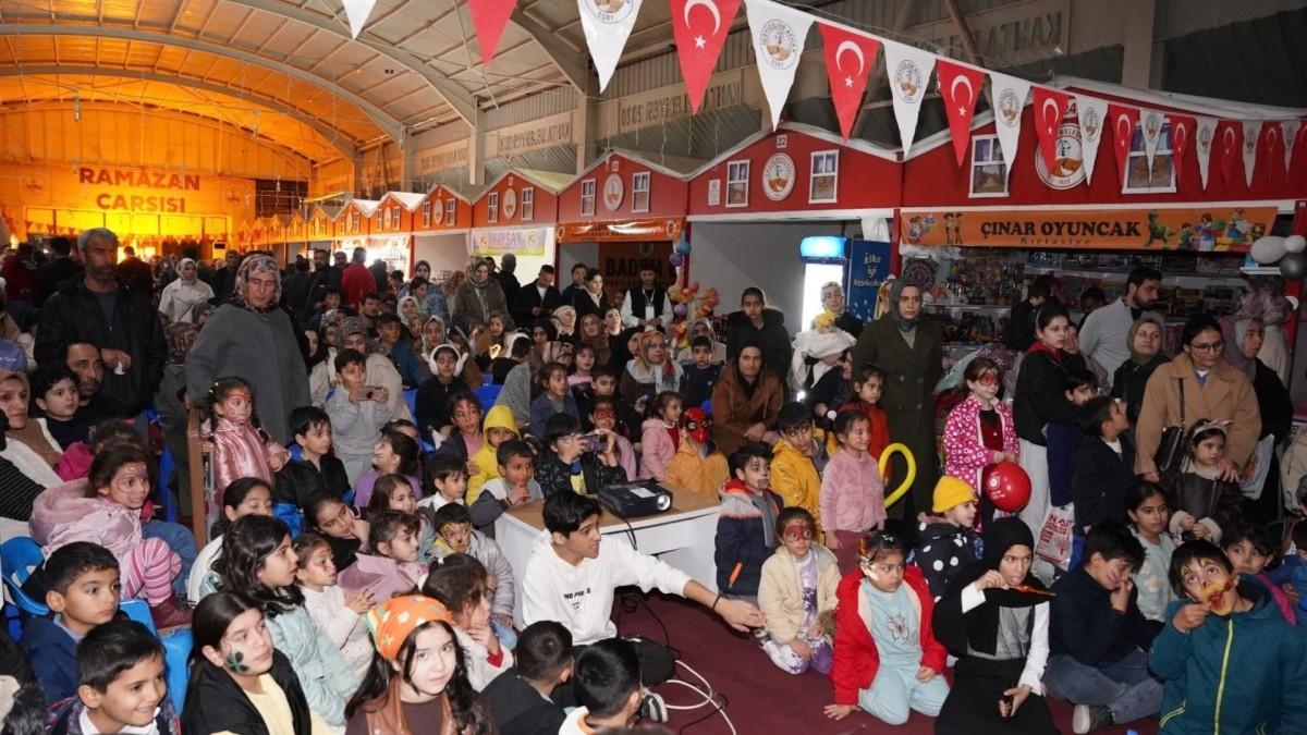 Kahta’da miniklerden Kur’an tilaveti ve ilahilerle ramazan etkinliği