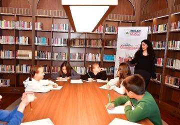 Osmangazi'nin Tarihi Mekanları Çocukların Masallarıyla Yeniden Keşfediliyor