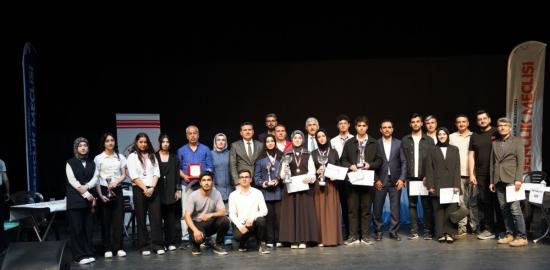 Kahta’da liseler arası ‘Kaybedeni Olmayan’ turnuva tamamlandı