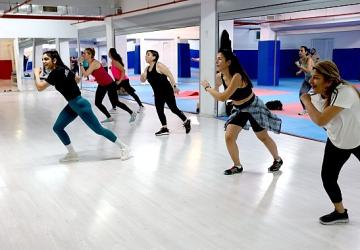 Bayraklı'da Kadınlara Ücretsiz “Tae-Bo" Dersleri Başladı