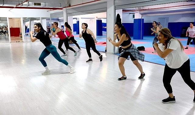 Bayraklı'da Kadınlara Ücretsiz “Tae-Bo" Dersleri Başladı