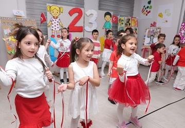 Çocuklar 23 Nisan'ı Osmangazi'de Coşkuyla Kutladı