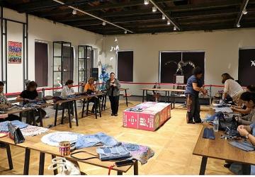 Büyükşehir Belediyesi'nin yetişkinlere yönelik atölyeleri sürüyor