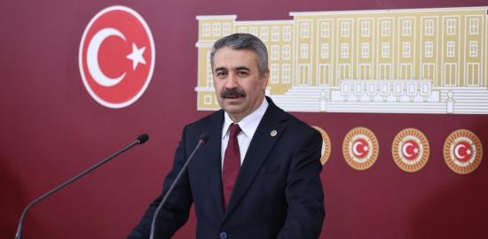 Mustafa Alkayış: ‘Bayrağımız; onurumuzdur, birliğimizdir, ortak geleceğimizdir’