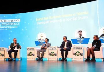 Prof. Dr. Babalık, Büyükşehir'in tramvay projesini övdü; “Tramvay yatırımı kentin imgesine önemli bir katkıdır"