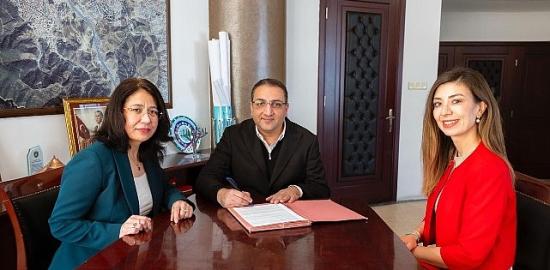 Balçova Belediyesi'nden İzmir'in Rekor Promosyonu: Kişi Başı 100 Bin TL