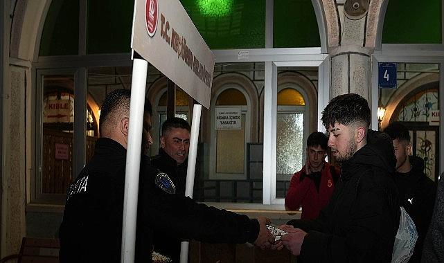 Okul Saldırısında Hayatını Kaybeden Öğretmen Ve Öğrenciler İçin Keçiören'deki Camilerde Mevlit Okutuldu