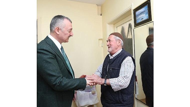 Büyükakın'dan Cavit Amca'yı sevindiren sürpriz