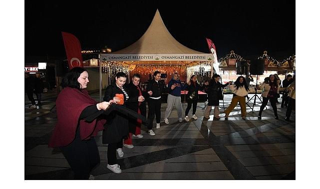 Yeni Yıl Festivali Akşam Saatlerine Renk Kattı